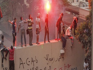 Lübnan'da protesto olayları büyüyor