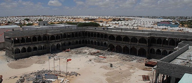 Mogadişu'ye en büyük külliye inşa ediliyor