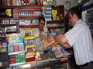 Perakende yasası her hafta 5 esnaf kepenk indiriyor