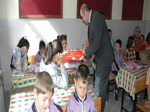 Okullar 4+4+4 sistemiyle açıldı