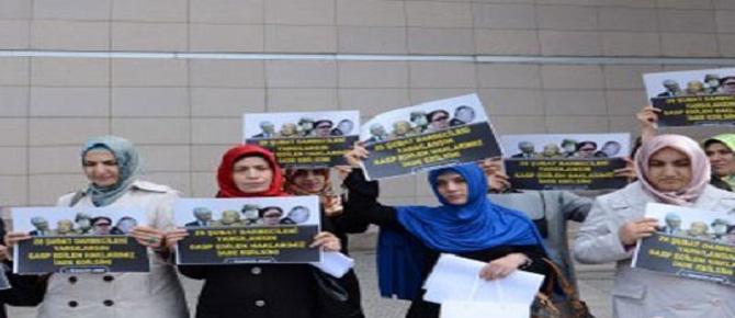 İrtica mağduru öğretmenler savcıya şikayet etti