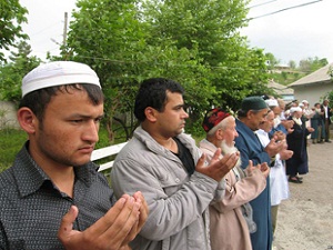 Özbek hacıların yolculuk heyecanı