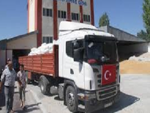 Samsun'dan Suriye'ye 10 tır un gönderildi