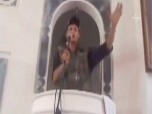 Esed'in askerlerinden namaza hakaret