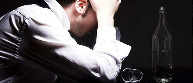 Dizi ve reklam ile alkol özendiriliyor