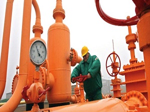 Petrol akışı devam ediyor