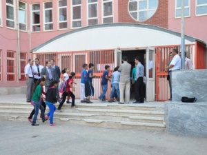 Akçakale'de eğitime bugün de ara verildi