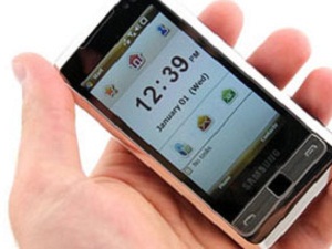 Cep telefonunu masadan şarj edin