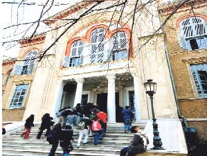 Ruhban Okulu’nun alternatifi kapandı