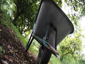 Öğrencilere el arabası ile trafik eğitimi