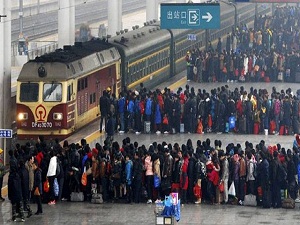 Bu Bir Rekor! İlk Gün 9 Milyon Kişi Trenle Seyehat Etti