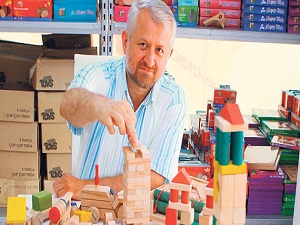 4+4+4, oyuncak sektörünün yüzünü güldürdü