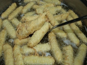 Kızartma yağını dökmeyin