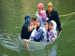 Sallarla hayata kaçış
