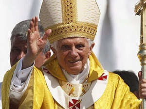 Papa ilk kez Arapça dua etti!