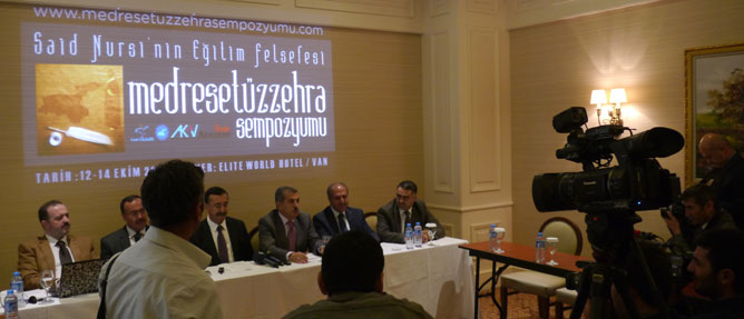 Said Nursi'nin projesi üç seviyede çözüm sunuyor