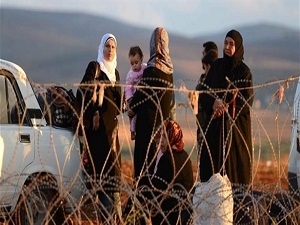 Aralarında askerlerin de olduğu Suriyeliler Türkiye'de