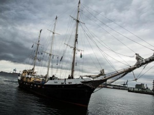 İsrail'den Estelle uyarısı