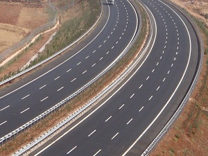 Türkiye'de duble yollar 16 bin kilometreye ulaştı