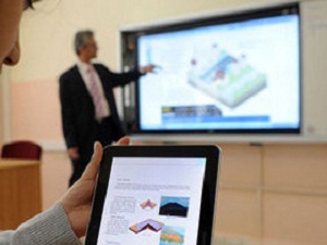 Milli Eğitim Bakanı'ndan 11 milyon tablet müjdesi