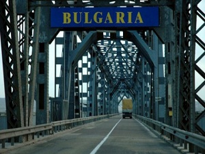 Romanya ve Bulgaristan şehirleri köprüyle birbirine bağlandı