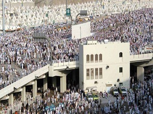 Hacı adayları Mina'ya çıktı