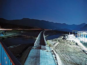 Yüksek Hızlı Tren için yoğun çalışma