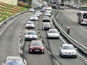 Pazar günü bazı yollar trafiğe kapatılacak