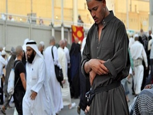 Hacıların güvenliğini 60 bin görevli sağlıyor