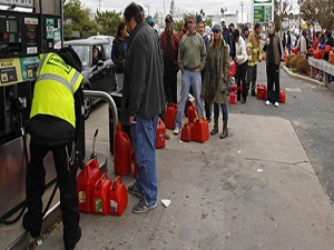 ABD'de şimdi de benzin krizi yaşanıyor