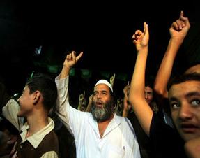 Gazze ambargosunu içeriden delecekler