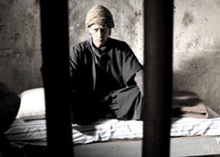 Bediüzzaman'ın suçu Kur'an'a hizmet etmekti!