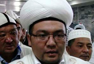 Kırgızistan’da 11 milletvekili hacı oldu