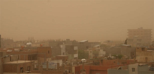 Şanlıurfa'da toz bulutu etkili