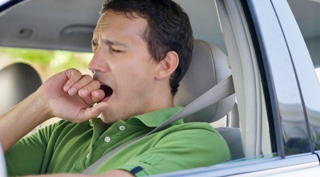 Araç Kullanırken ''Uyanık Kalmak'' İçin Mavi Işık