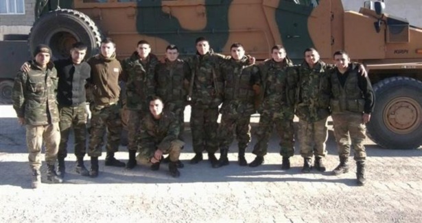 17 şehitten geriye bu fotoğraflar kaldı