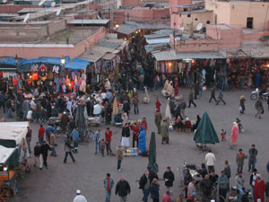 Bu ülkede para, Bismallahla alınır Bismillahla verilir
