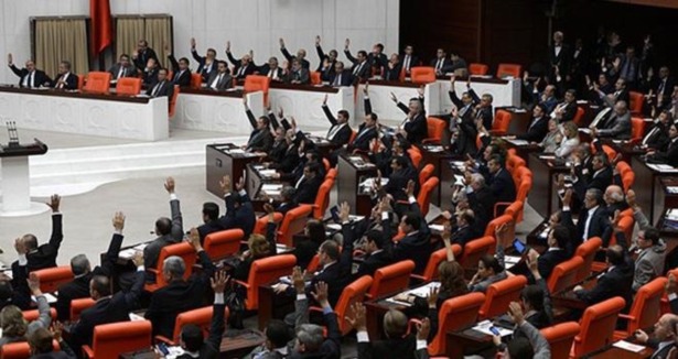 TBMM'de mavi kapak kampanyası