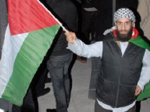 Fatih Caminde Toplanan 3 Bin Kişi İsraili Protesto Etti
