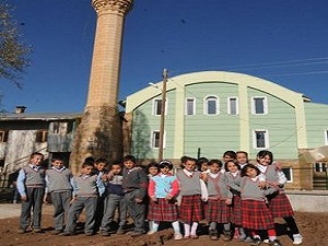 Artık öğrenciler kendi dinini serbestçe öğrenebiliyor