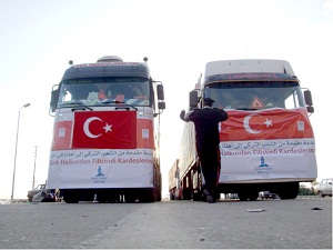 Deniz Feneri Gazze'ye yardım götürüyor