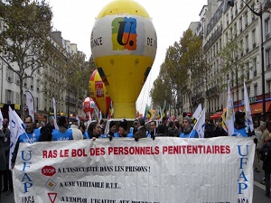 Evi Olana Oturma İzni Çıkacak