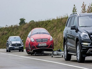 Kendi kendine giden otomobile bir adım daha