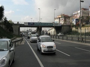 Darülaceze metrobüs üst geçidi 10 gün kapanacak