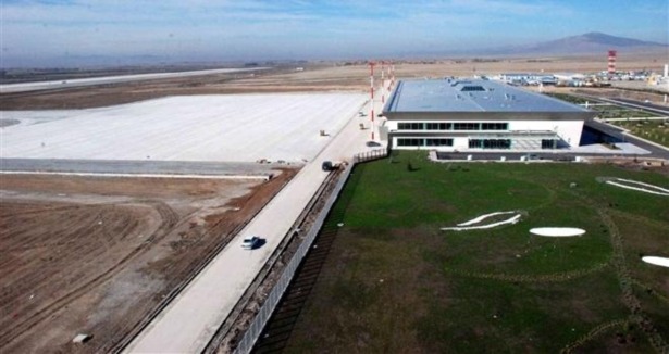 Zafer Havalimanı'nı açılacak