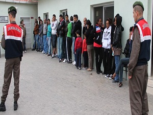 Türkiye'de 17 yılda 873 bin göçmen yakalandı