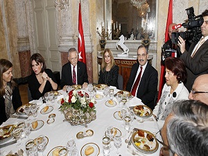 Viyana'da Hoşgörü Sempozyumu