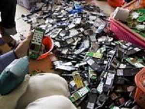 En çok televizyon ve cep telefonu çöpe atılıyor