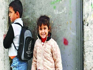 Dünyaya sefil gibi sunulmaktan artık sıkıldık