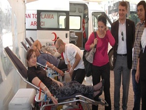 Donör problemini aşan Kızılay'ın kan stoğu arttı